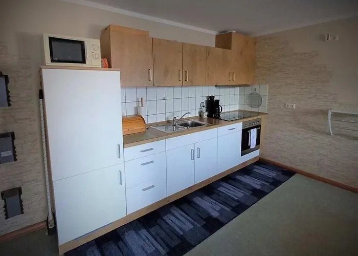 Holiday Apartment With 1 Bedroom *